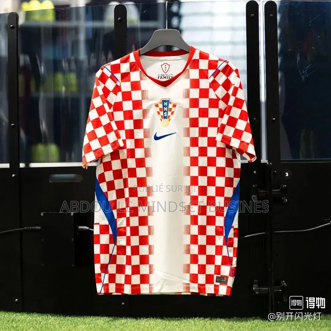 Maillots Croatie CDM 26 Disponible