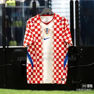 Maillots Croatie CDM 26 Disponible