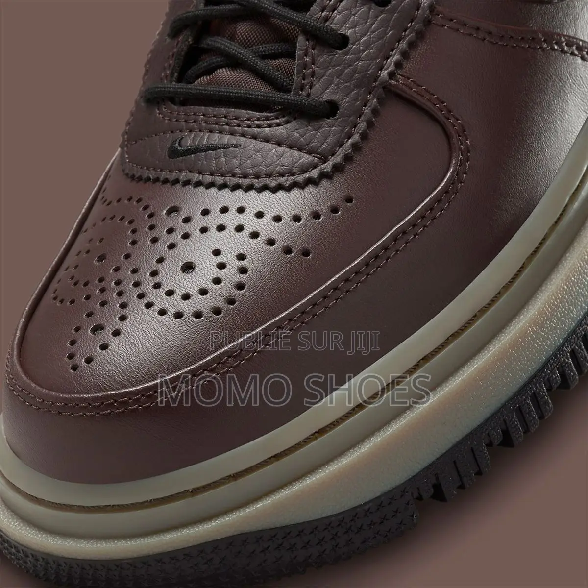 Nike Air Force 1 Luxe – Élégance Premium Confort Iconique