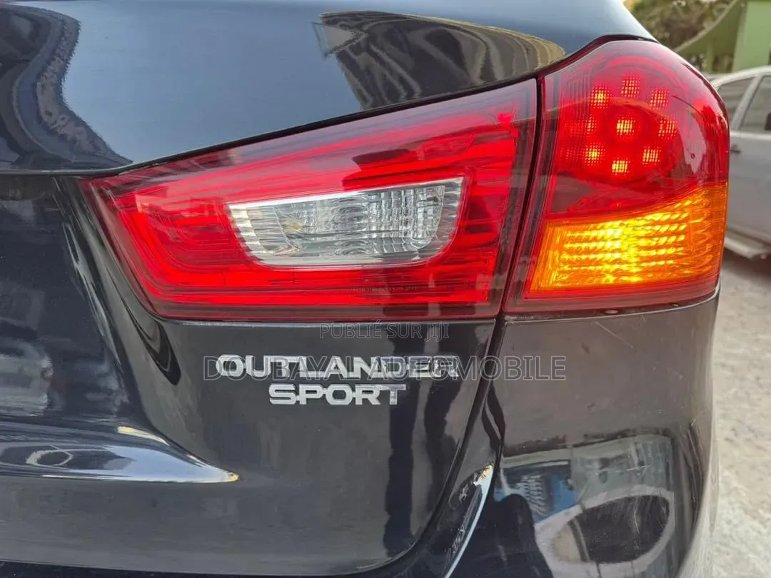 Mitsubishi Outlander 2017 Autre