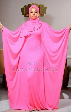 Vente D Abayas Et Robes Classe Pour Vos Événements