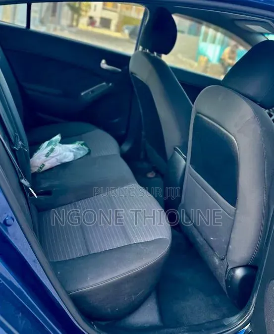 Kia Forte S Sedan 2018 Bleu