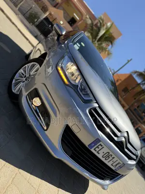 Citroen C4 2018 Gris