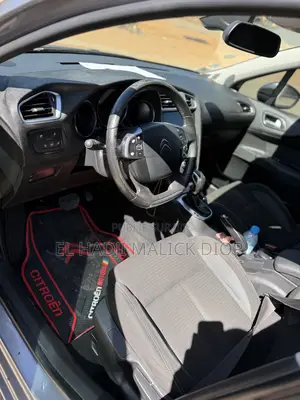 Citroen C4 2018 Gris