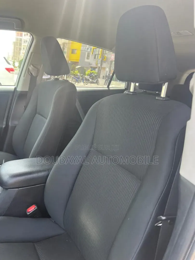 Toyota RAV4 2018 Blanc