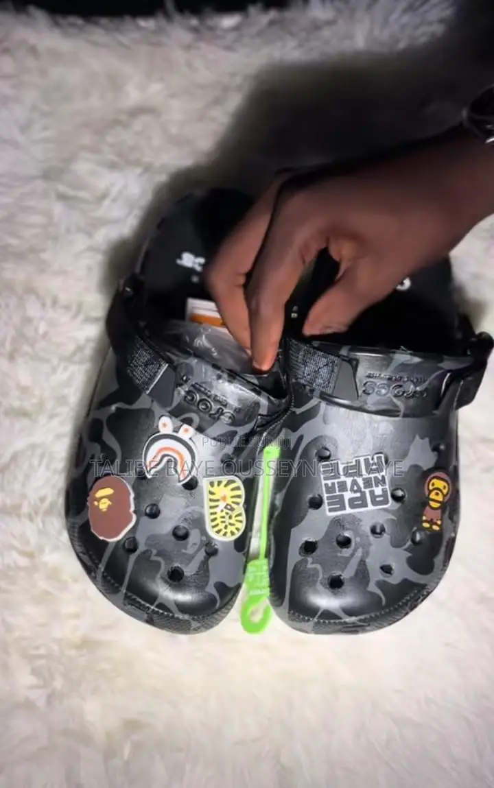 Crocs Bape