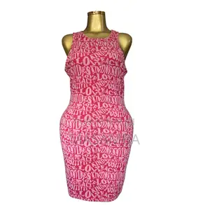Robe Femme Moulante Rose Imprimée – Style Moderne Confort Élégant