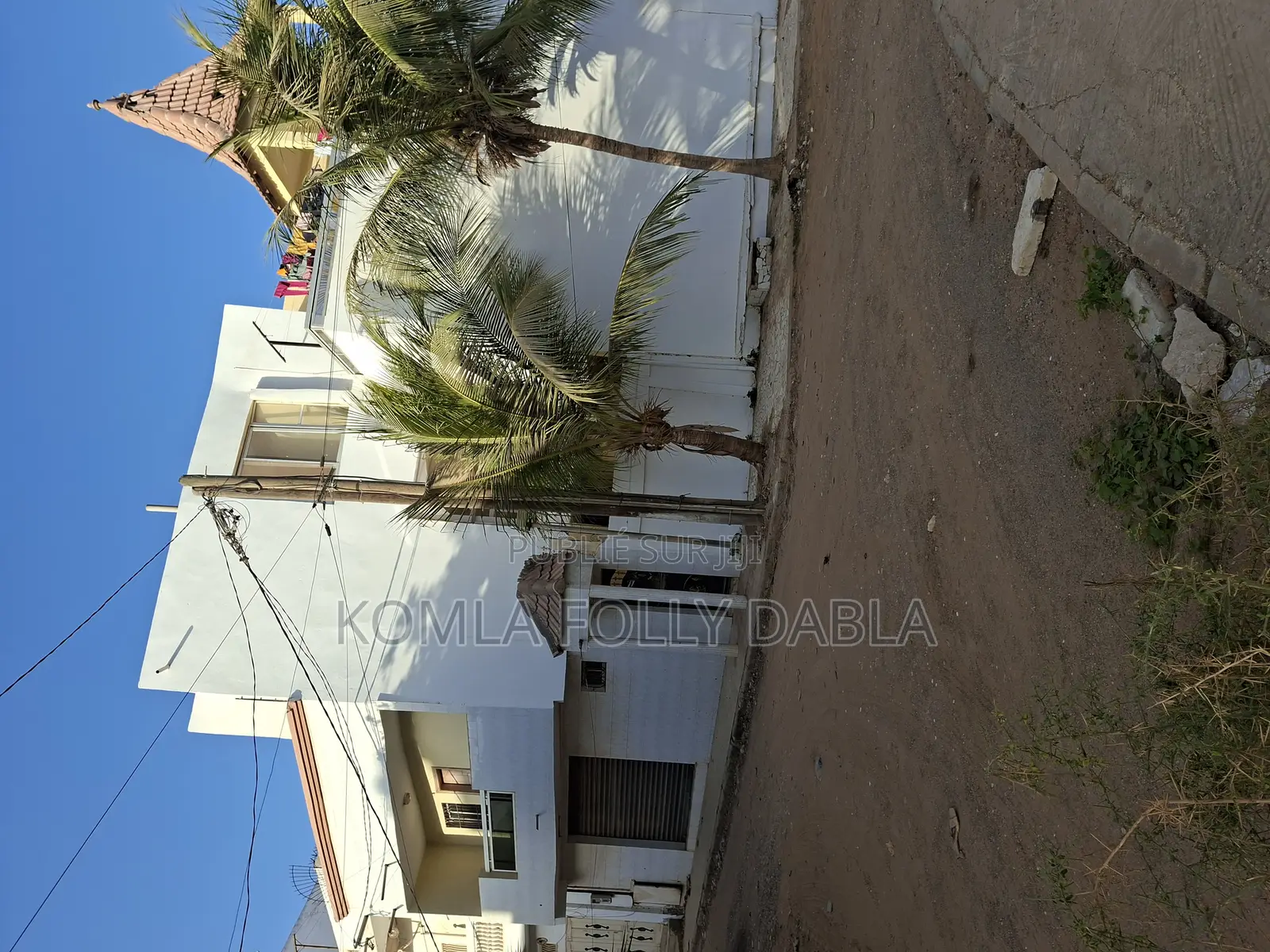 2chbre Villa dans Villa Jehova Shama, Rufisque à Vendre
