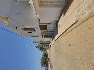 2chbre Villa dans Villa Jehova Shama, Rufisque à Vendre