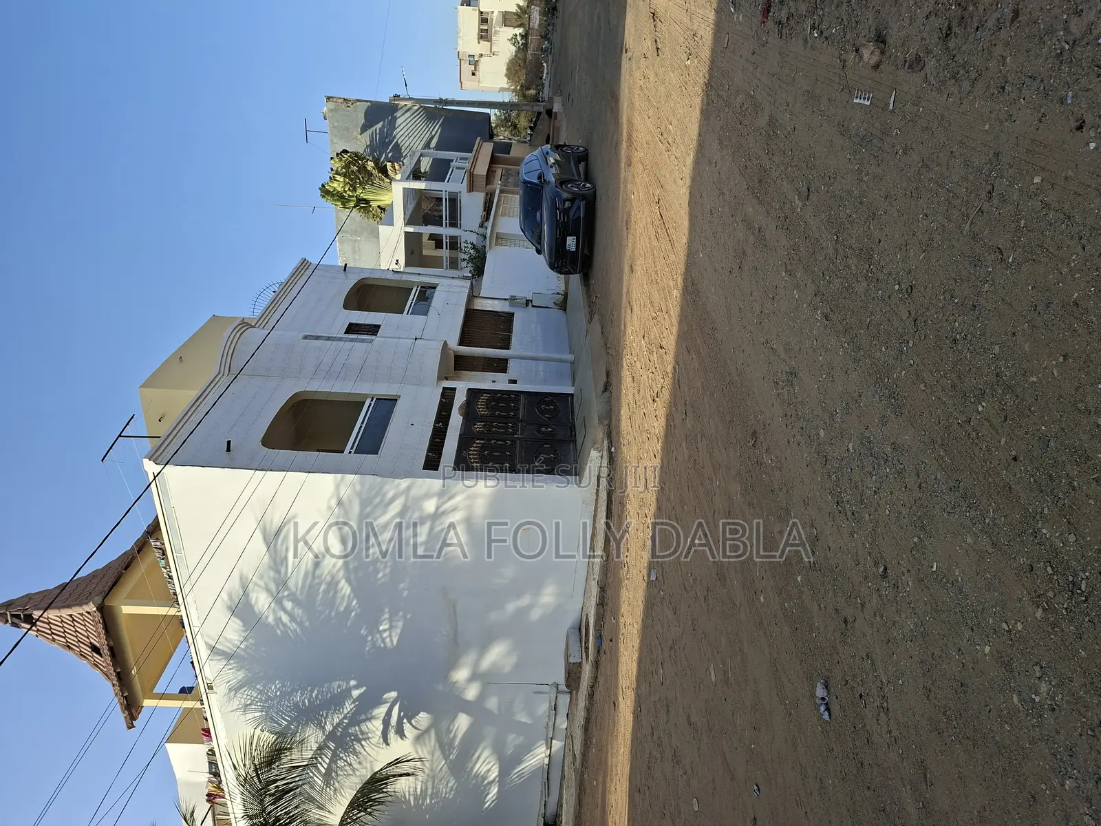 2chbre Villa dans Villa Jehova Shama, Rufisque à Vendre