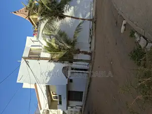 2chbre Villa dans Villa Jehova Shama, Rufisque à Vendre