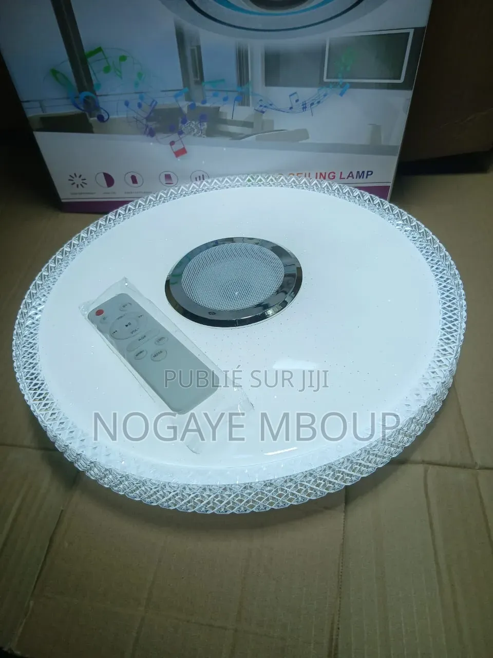Lampe Led Bluetooth Multicolore Avec Télécommande