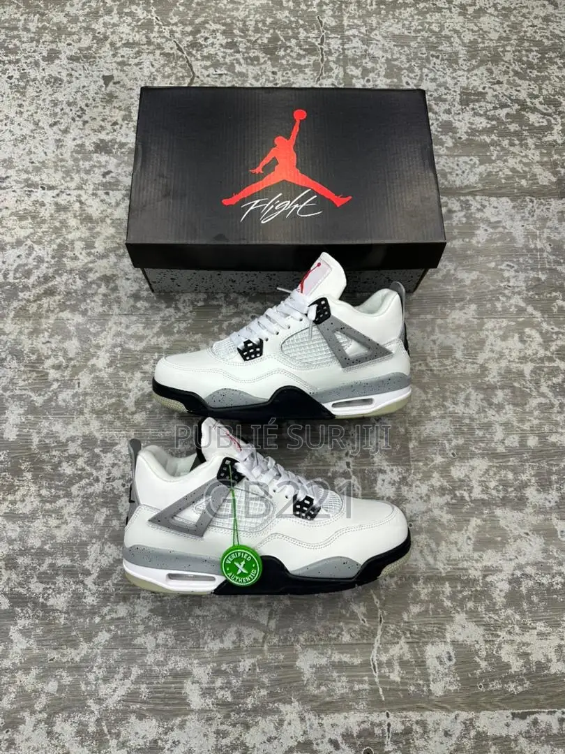 Air Jordan 4