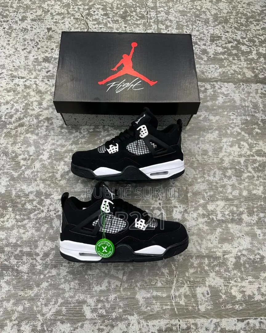 Air Jordan 4