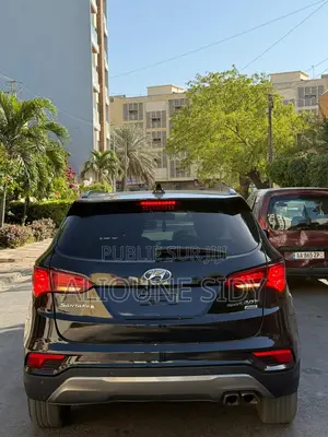 Hyundai Santa Fe 2017 Noir