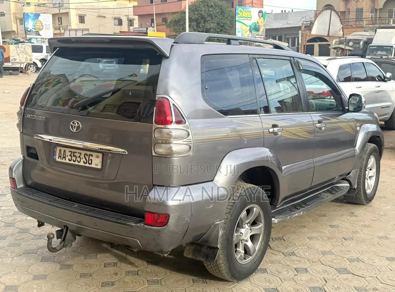 Toyota Land Cruiser Prado 2010 Gris