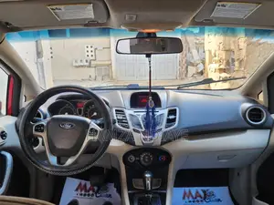 Ford Fiesta 2013 Rouge