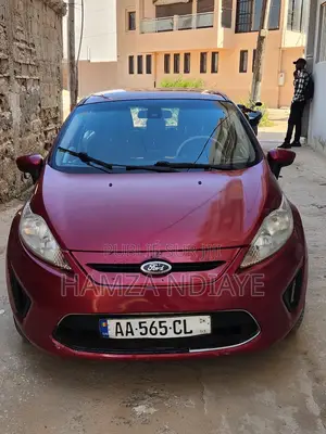 Ford Fiesta 2013 Rouge