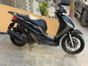 Piaggio Trotinette 2023 Noir
