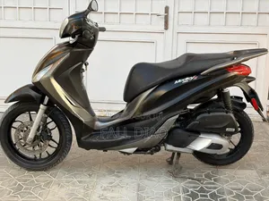 Piaggio Trotinette 2023 Noir