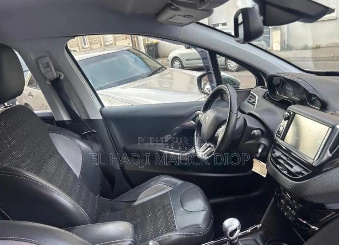 Peugeot 2008 1.6 BlueHD (100 Hp) 2016 Blanc