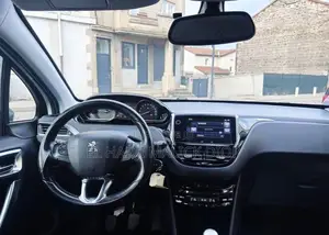 Peugeot 2008 1.6 BlueHD (100 Hp) 2016 Blanc