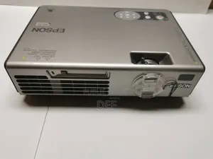 Projecteur Epson Emp-765