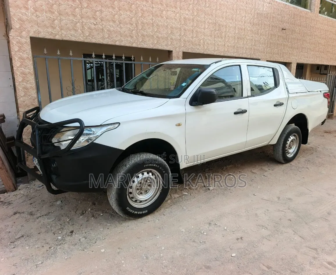 Mitsubishi L200 2018 Blanc
