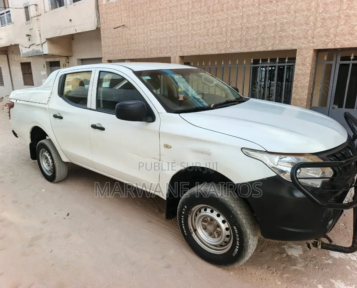 Mitsubishi L200 2018 Blanc
