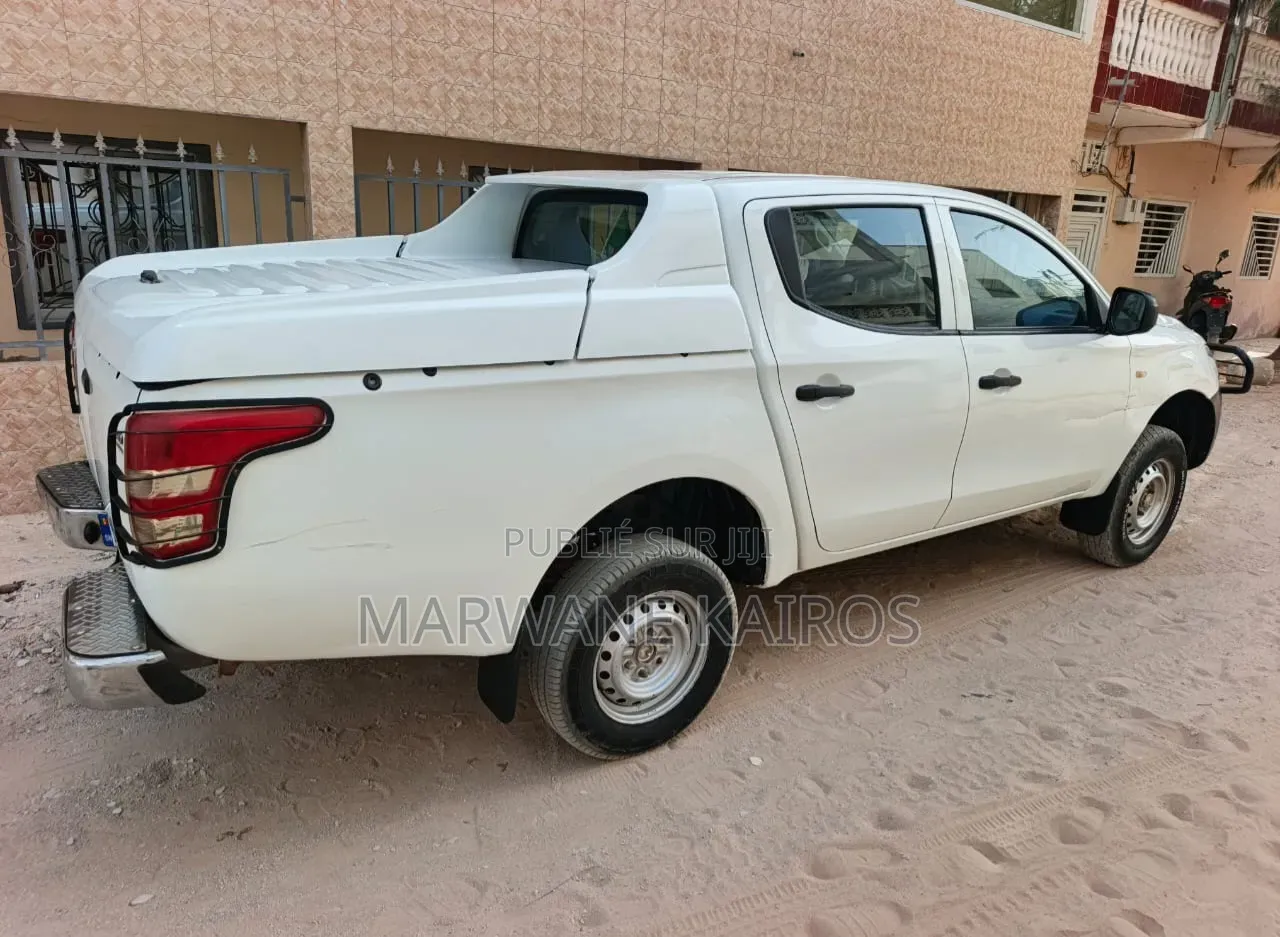 Mitsubishi L200 2018 Blanc