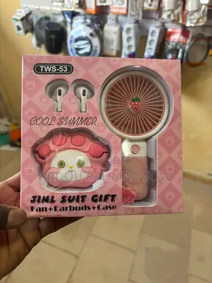Pack 3-en-1 Ventilateur + Ecouteurs Bluetooth + Etui Chat Saly 