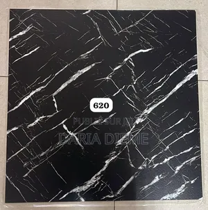 PVC Sol 60*60 Couleur Rare 28 PCS