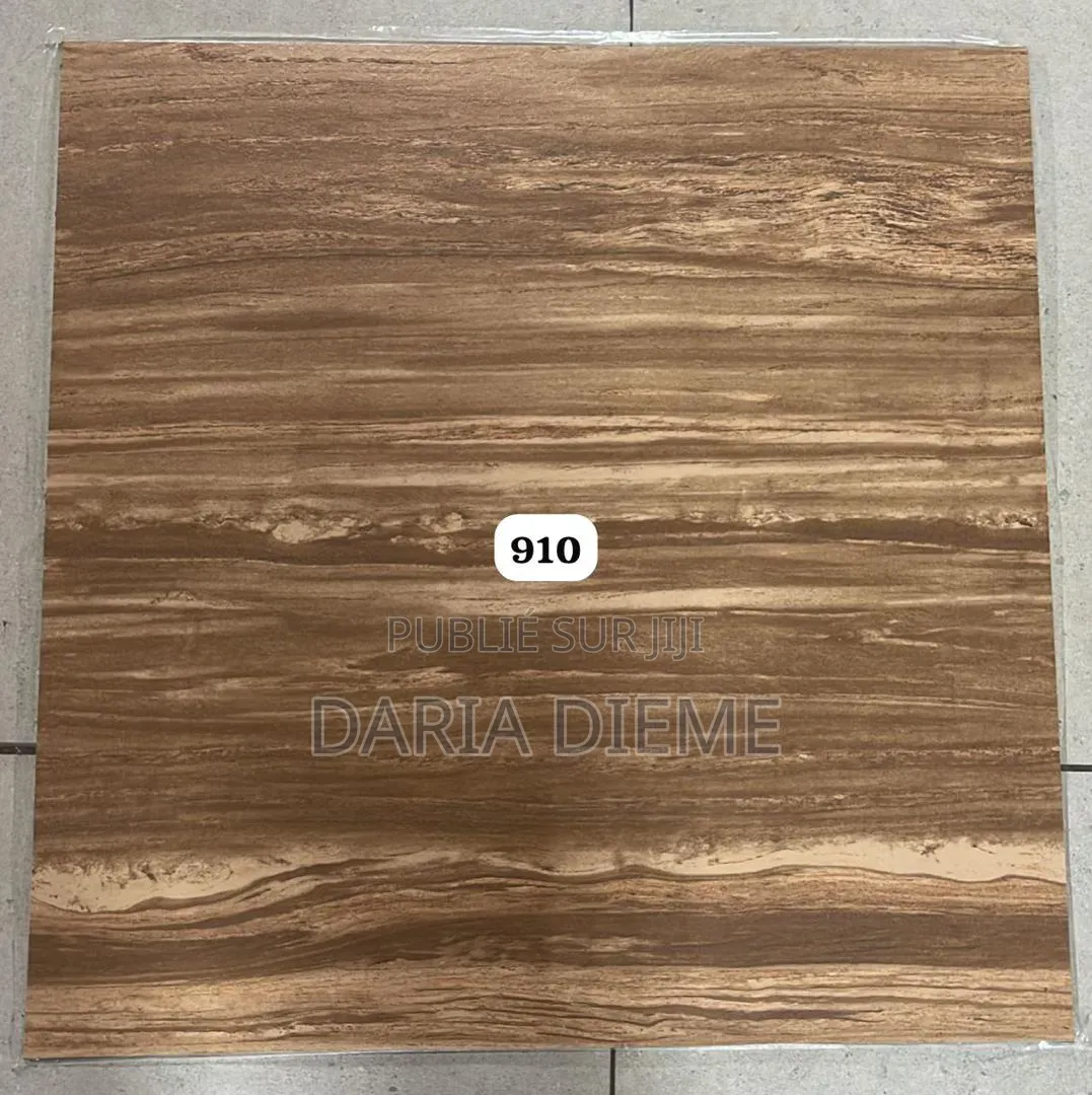PVC Sol 60*60 Couleur Rare 28 PCS