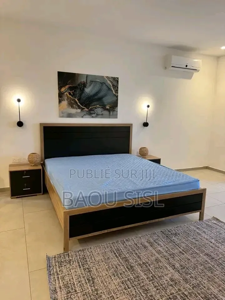Meublé 6chbre Maison dans Cheikh, Dakar Plateau à Vendre