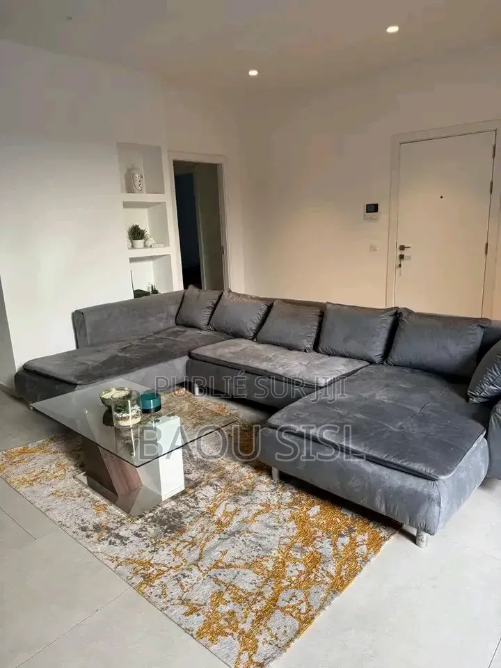 Meublé 6chbre Maison dans Cheikh, Dakar Plateau à Vendre