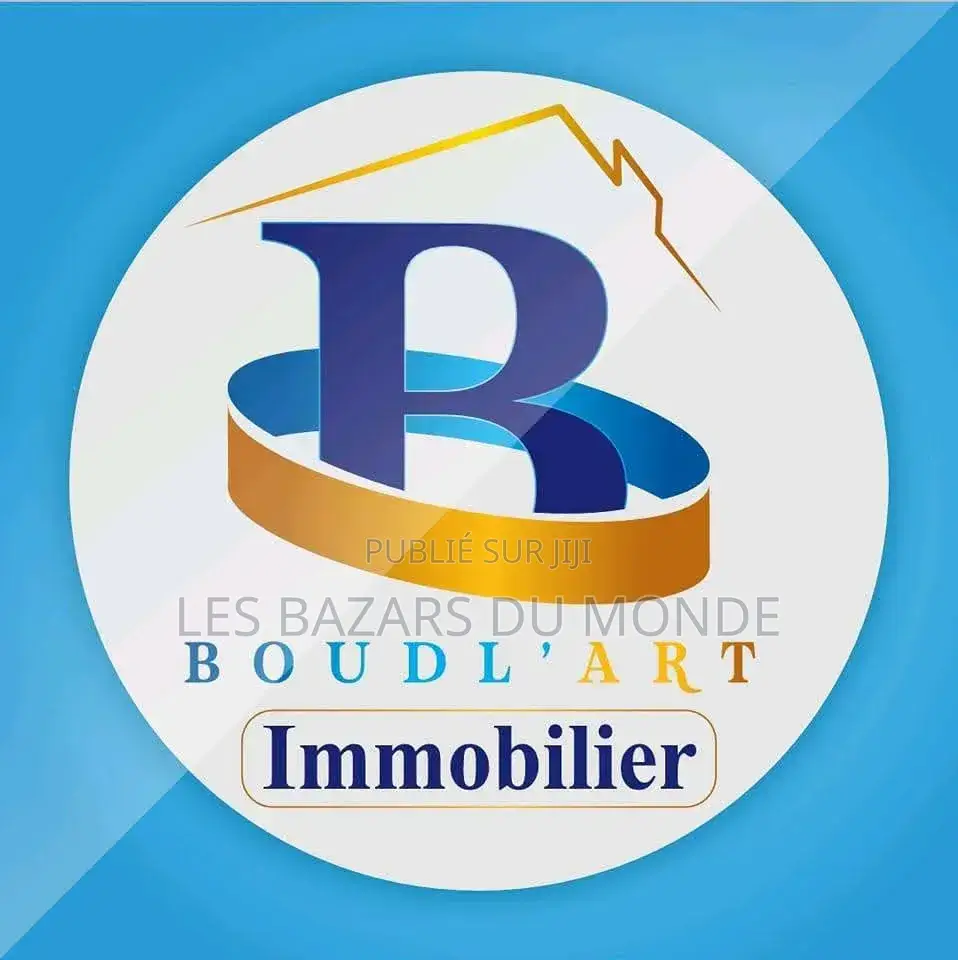 4chbre Villa dans Immeuble R+ 2, Sicap-Liberté à Vendre