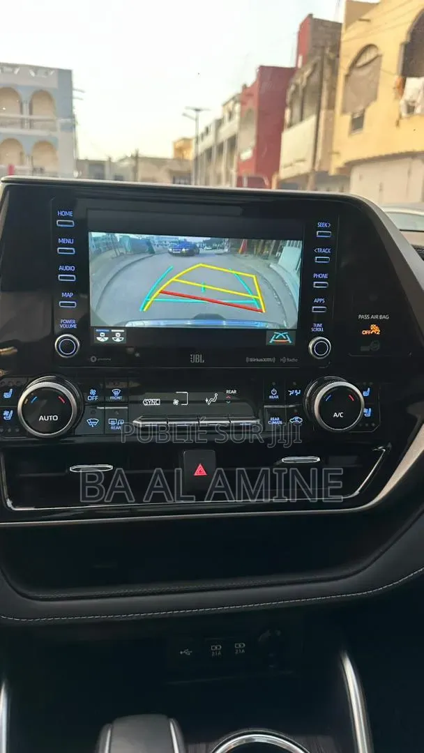 Toyota Highlander 2021 Noir