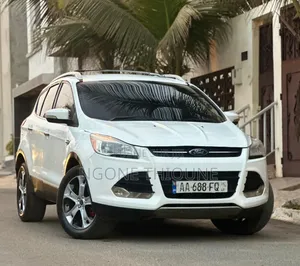 Ford Escape Titanium 4dr SUV (1.6L 4cyl Turbo 6A) 2014 Blanc