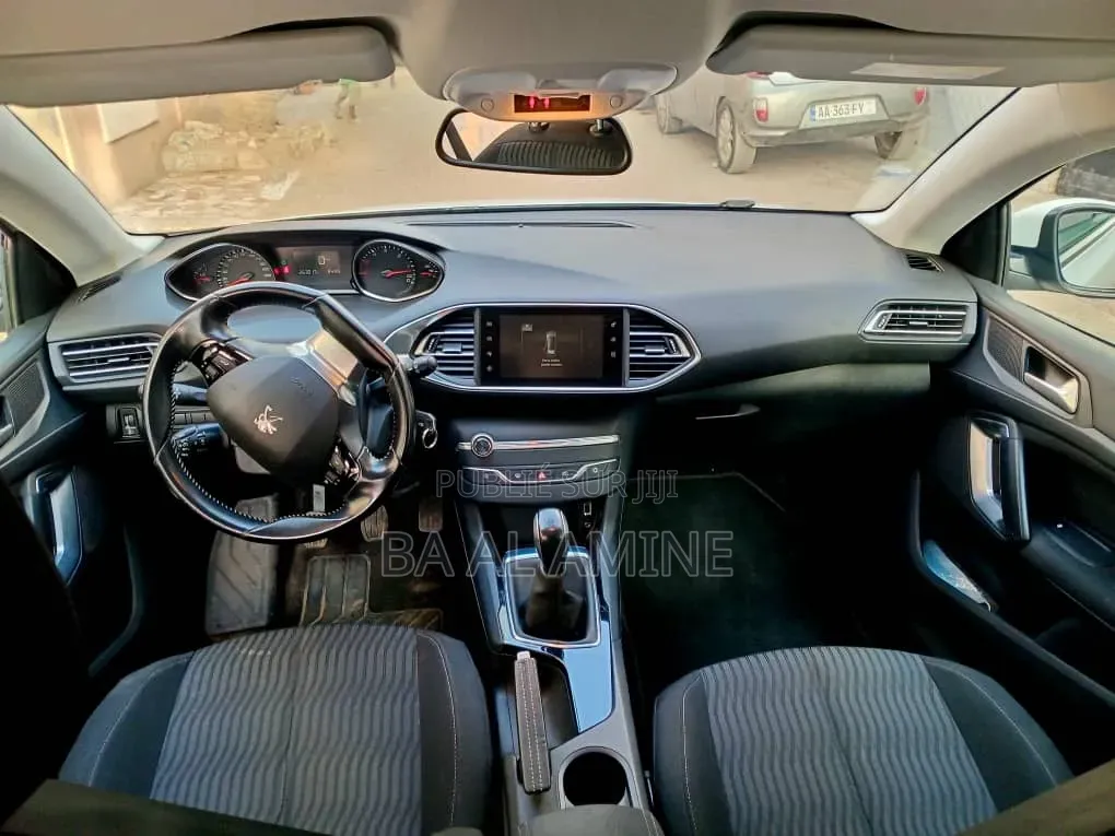Peugeot 308 2017 Blanc