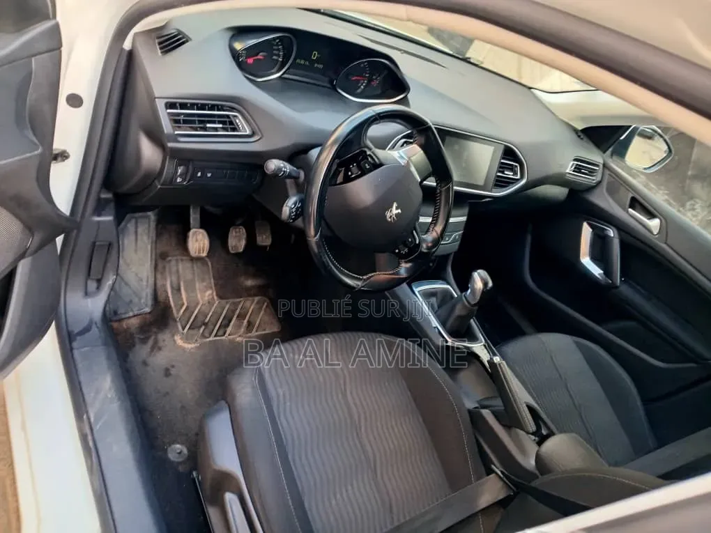 Peugeot 308 2017 Blanc