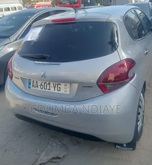 Peugeot 208 2016 Gris