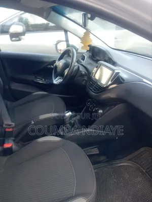Peugeot 208 2016 Gris