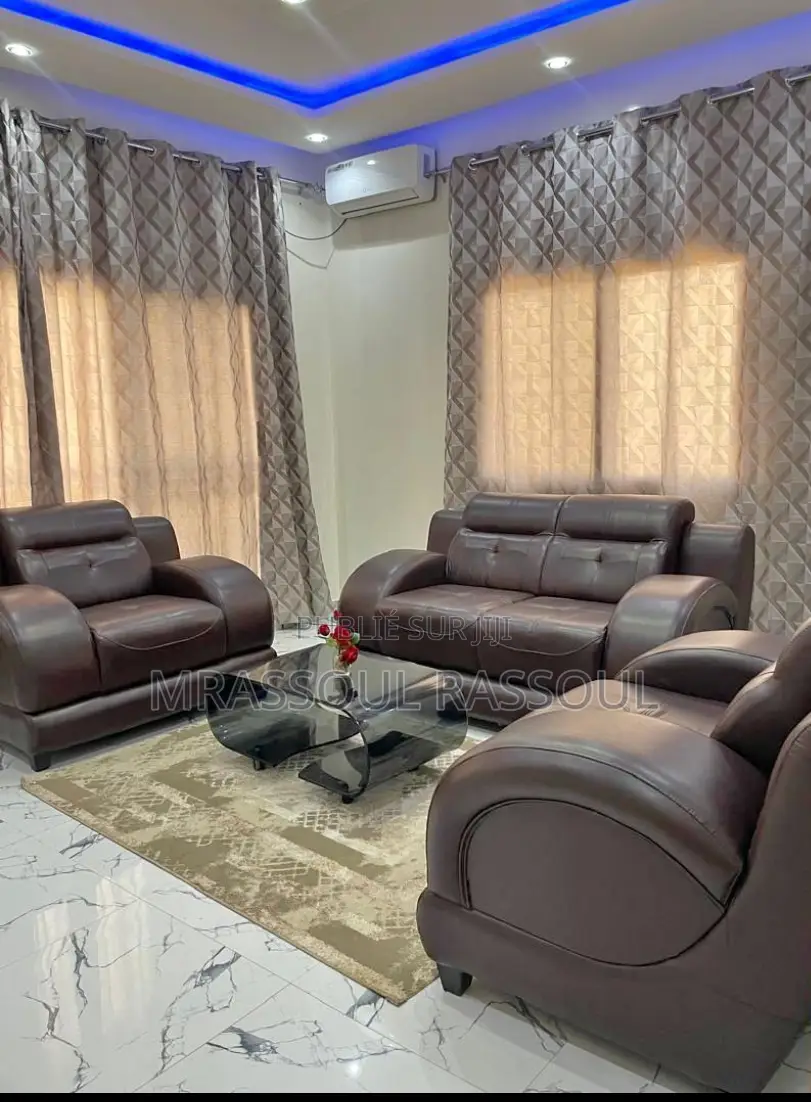 Salon 7 Places