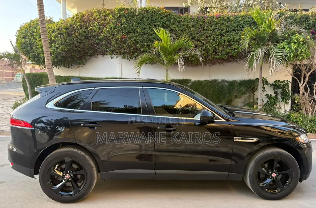 Jaguar F-Pace 2020 Noir