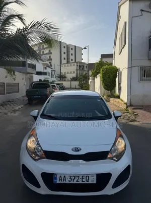 Kia Rio 2014 Blanc