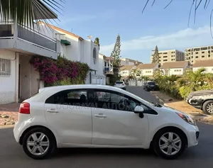 Kia Rio 2014 Blanc