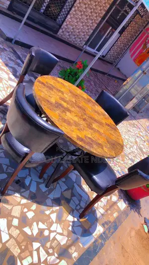 Table a Mangé