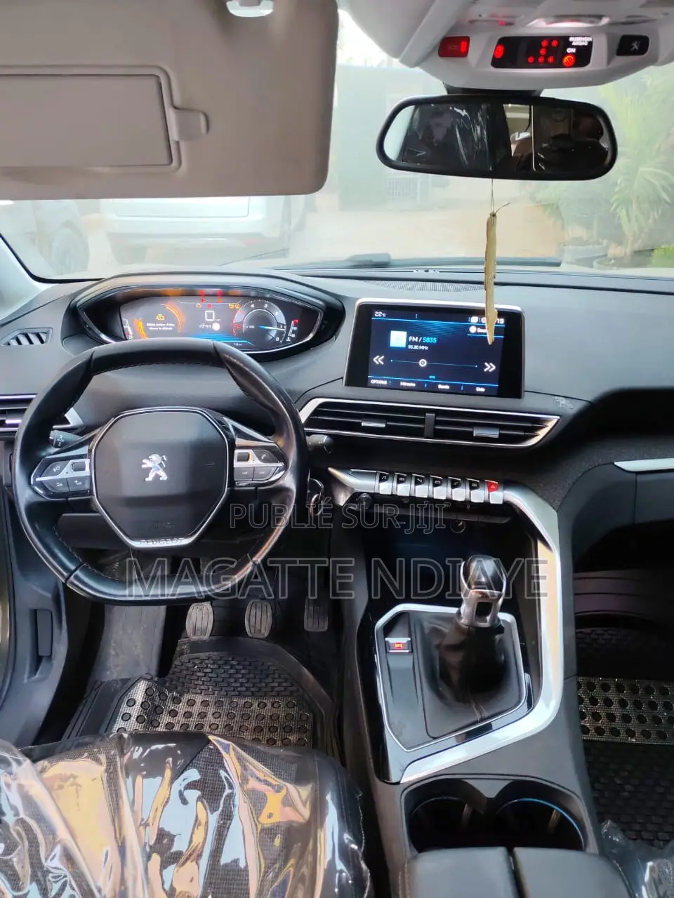 Peugeot 5008 1.5 BlueHDI 130 2019 Noir