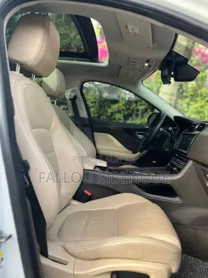 Jaguar F-Pace 2017 Blanc