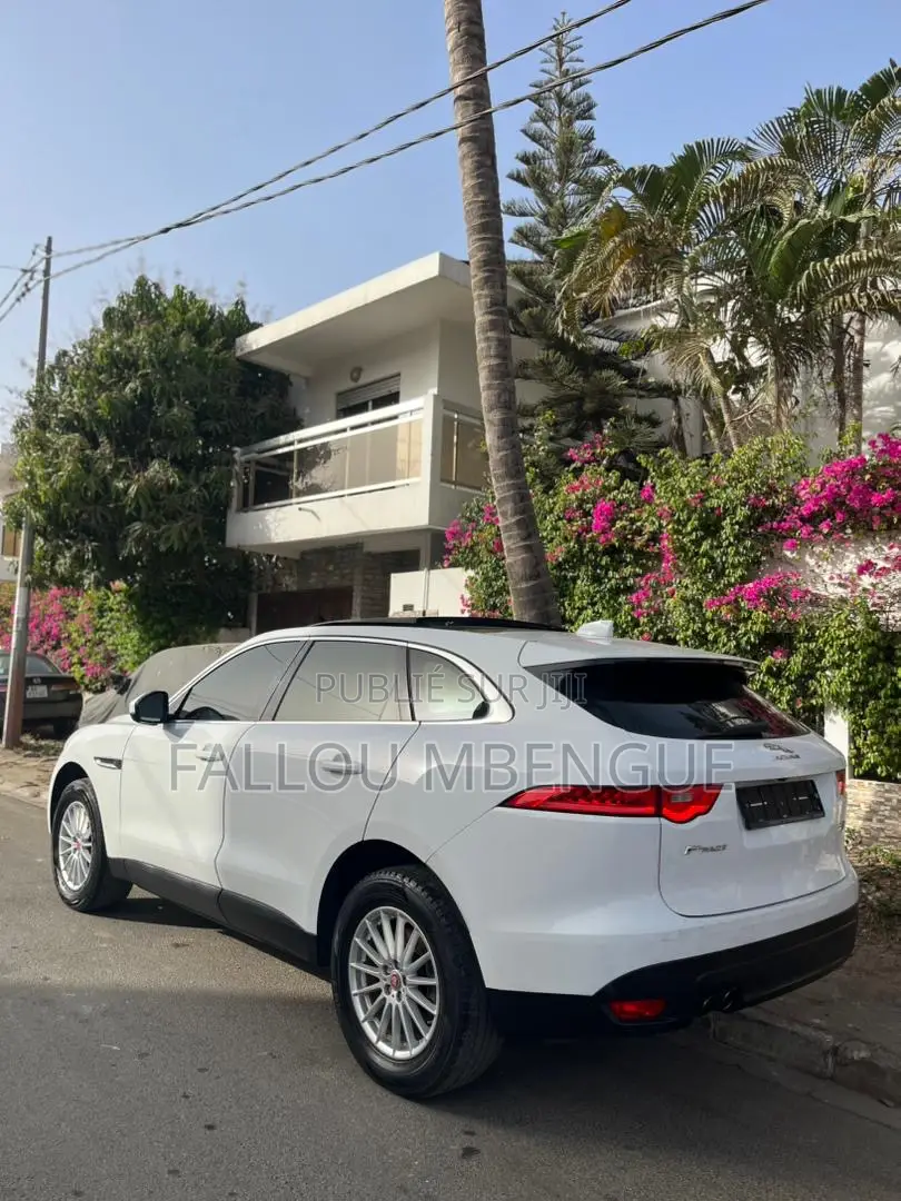 Jaguar F-Pace 2017 Blanc